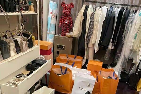 东安区回收一线品牌衣服